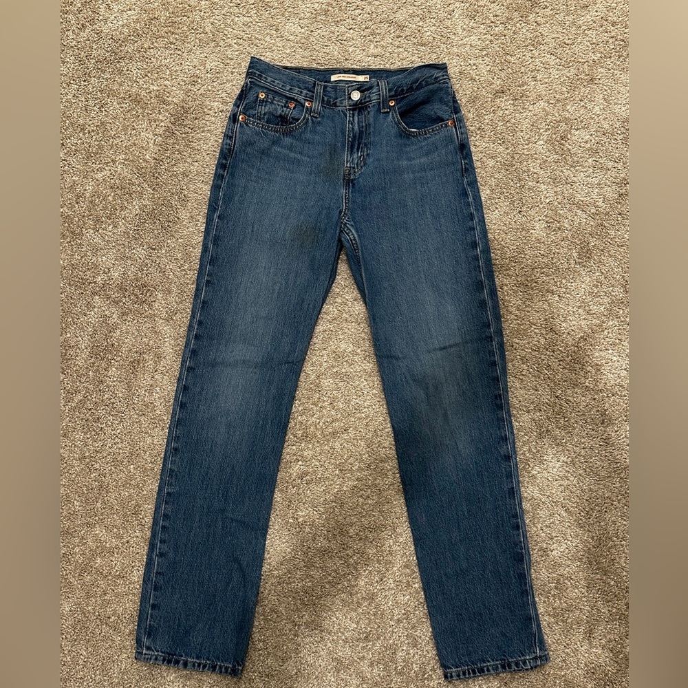 Classic Blue Levi’s Denim Jeans